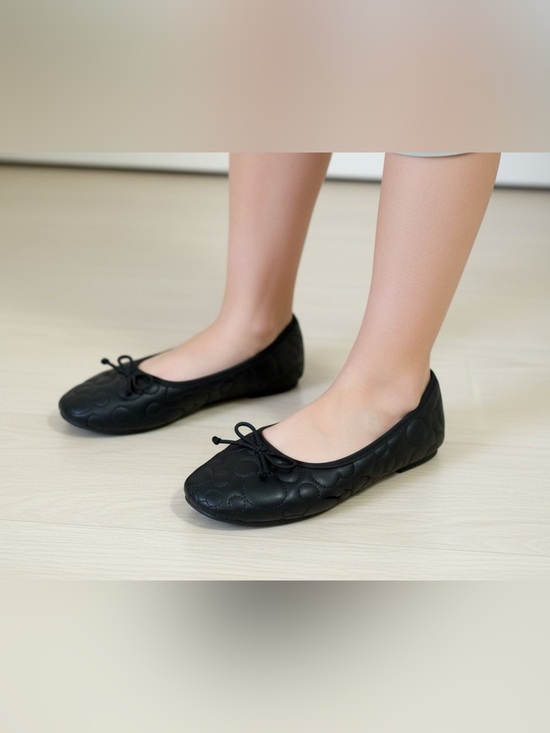 Zara Other - Girls Zara Mickey Mouse ballet flat shoe black padded Disney size EU 34 US 2.5